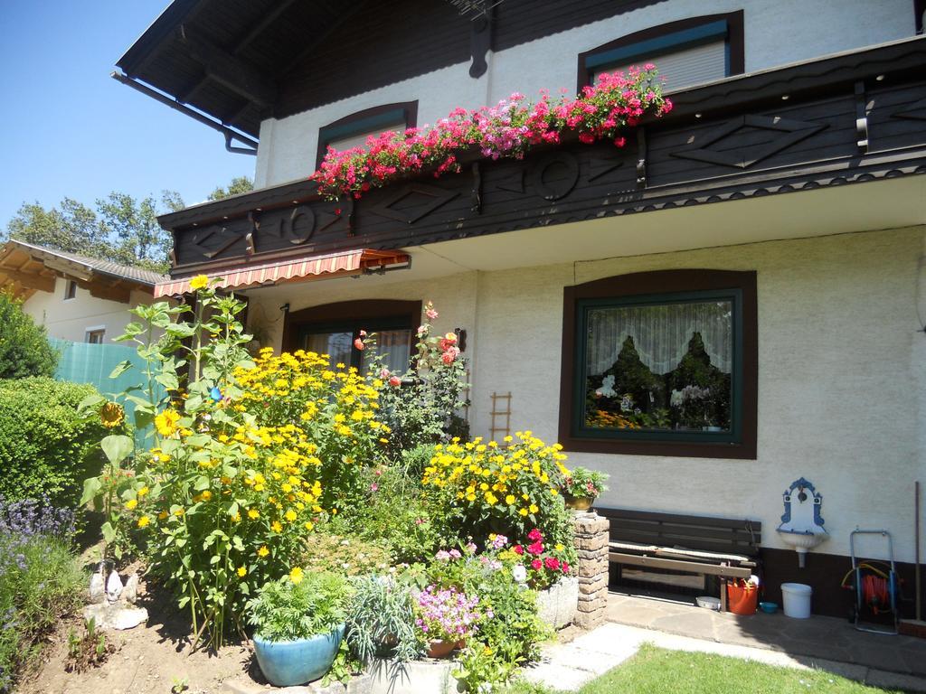 Ferienwohnung Gerti Kalt Lieserhofen Bagian luar foto