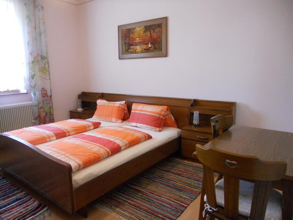 Ferienwohnung Gerti Kalt Lieserhofen Bagian luar foto